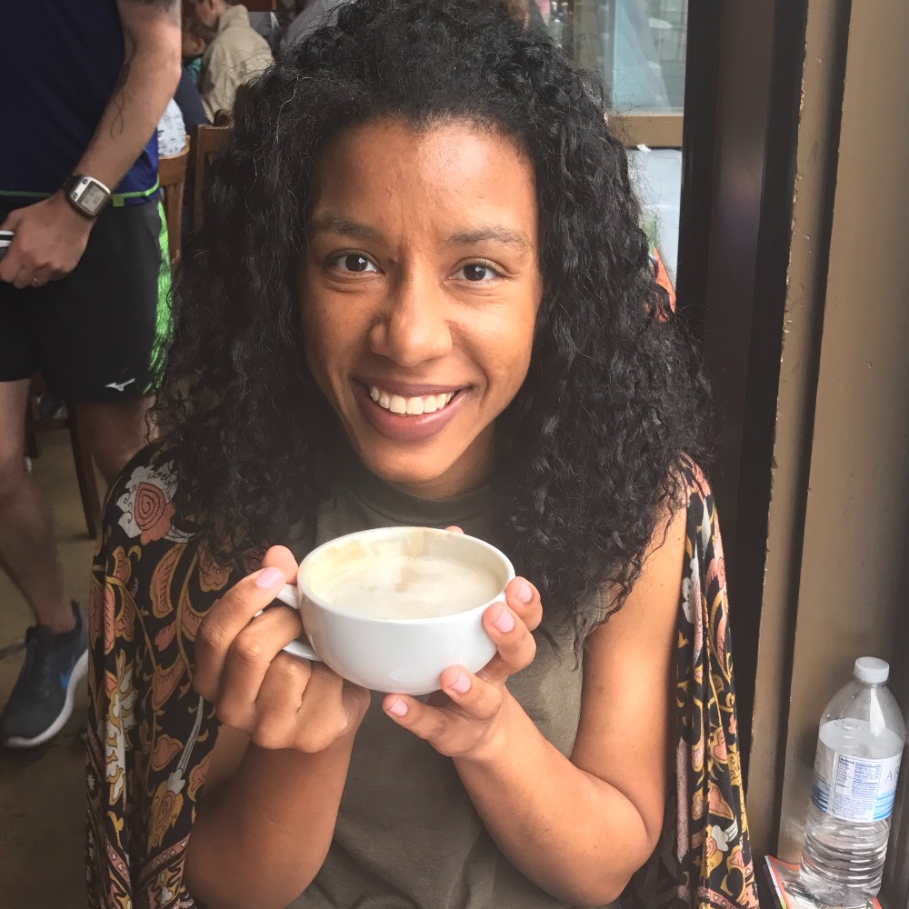 Meet your Posher, Danielle
